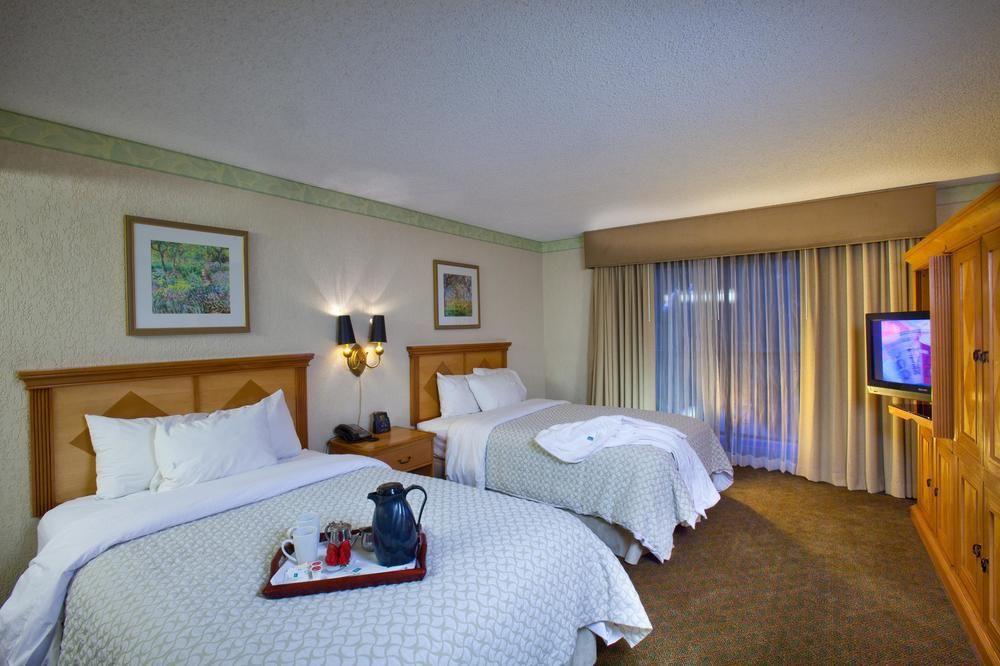 Embassy Suites By Hilton Palm Desert Zewnętrze zdjęcie
