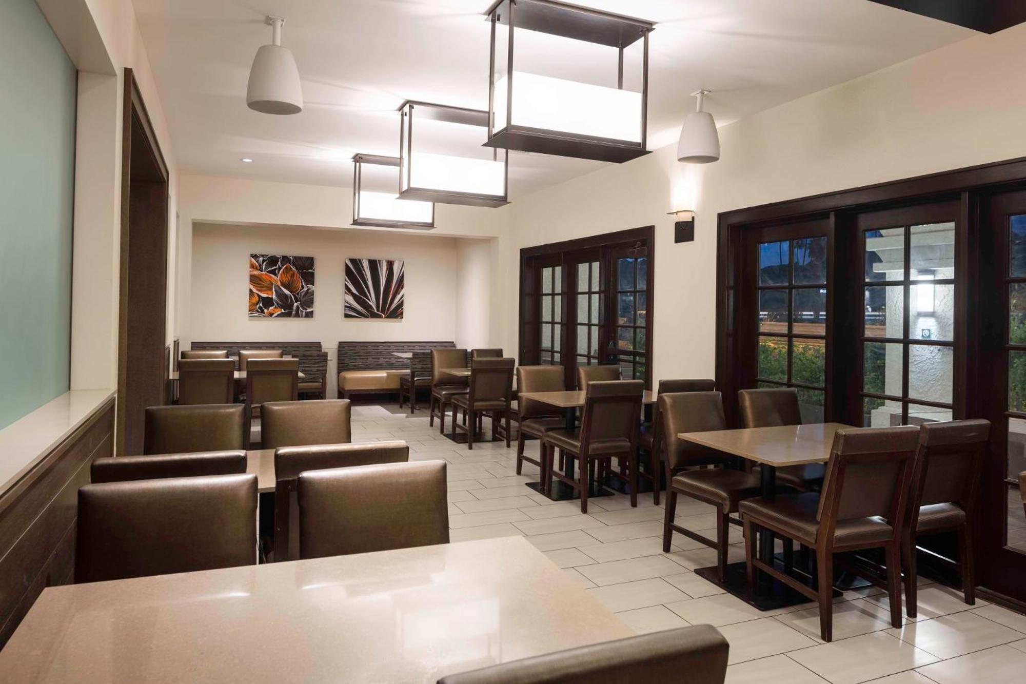 Embassy Suites By Hilton Palm Desert Zewnętrze zdjęcie