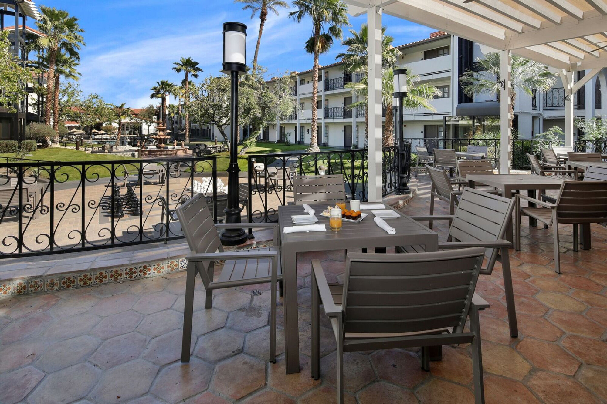 Embassy Suites By Hilton Palm Desert Zewnętrze zdjęcie